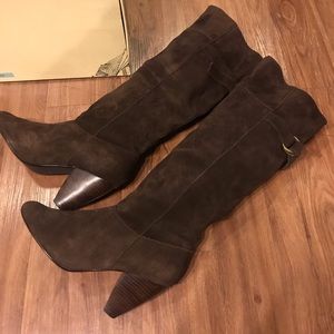 Kimchi Blue Chocolate Brown Boots Size 10US